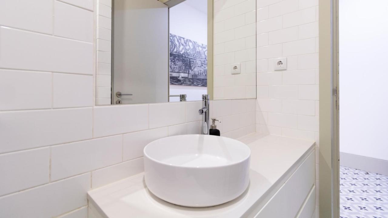 Stunning Duplex W/ Patio By Lovelystay Apartamento *