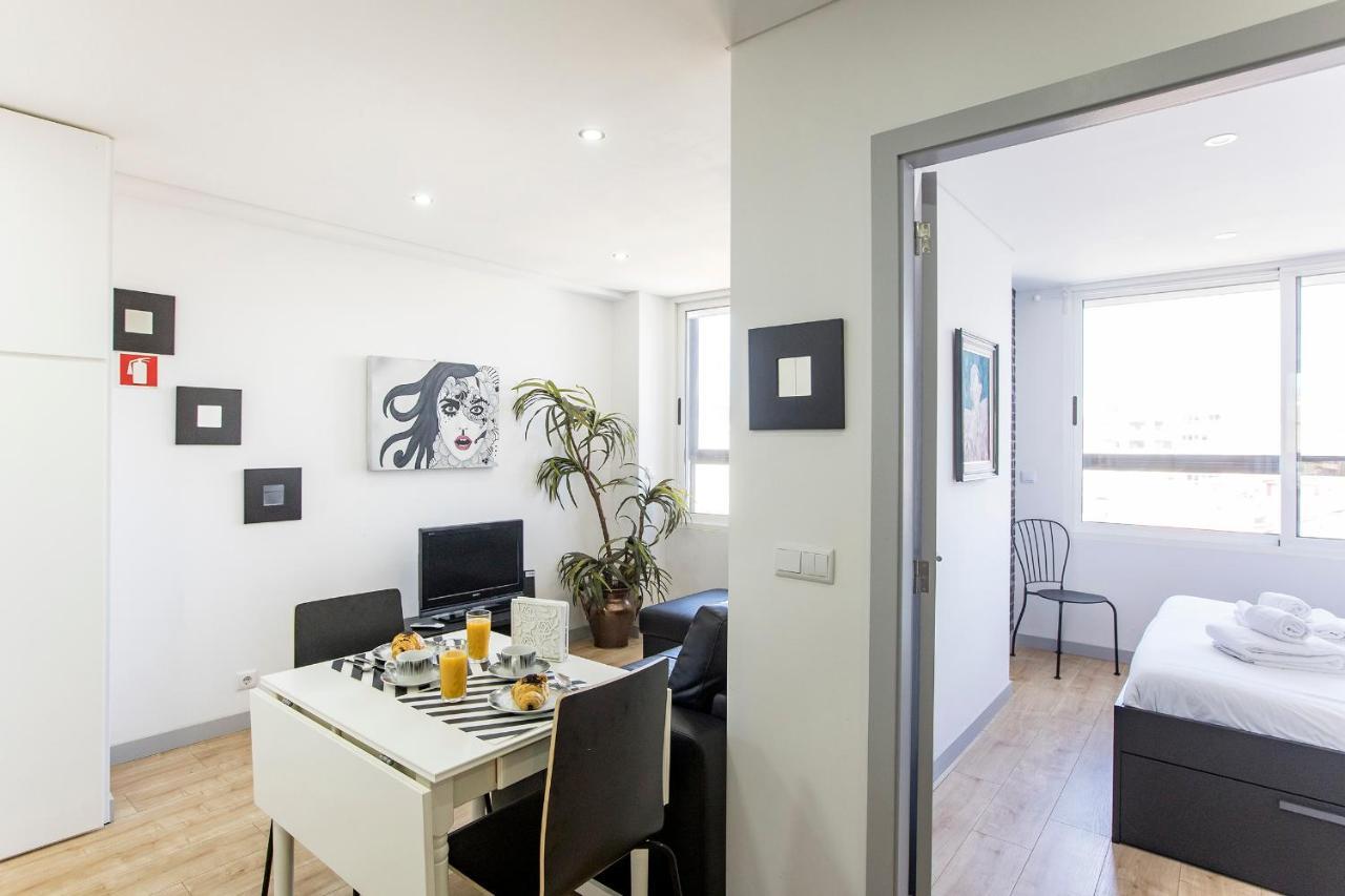 1br Flat In Trindade W/ Ac By Metro Station Apartamento *