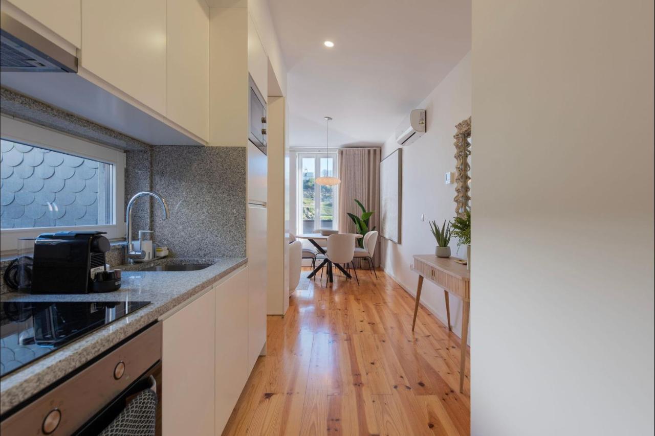 Apartment Unique T2 W/ View Of The River By Lovelystay