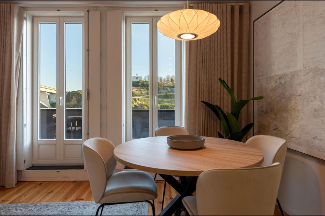 Unique T2 W/ View Of The River By Lovelystay Apartment