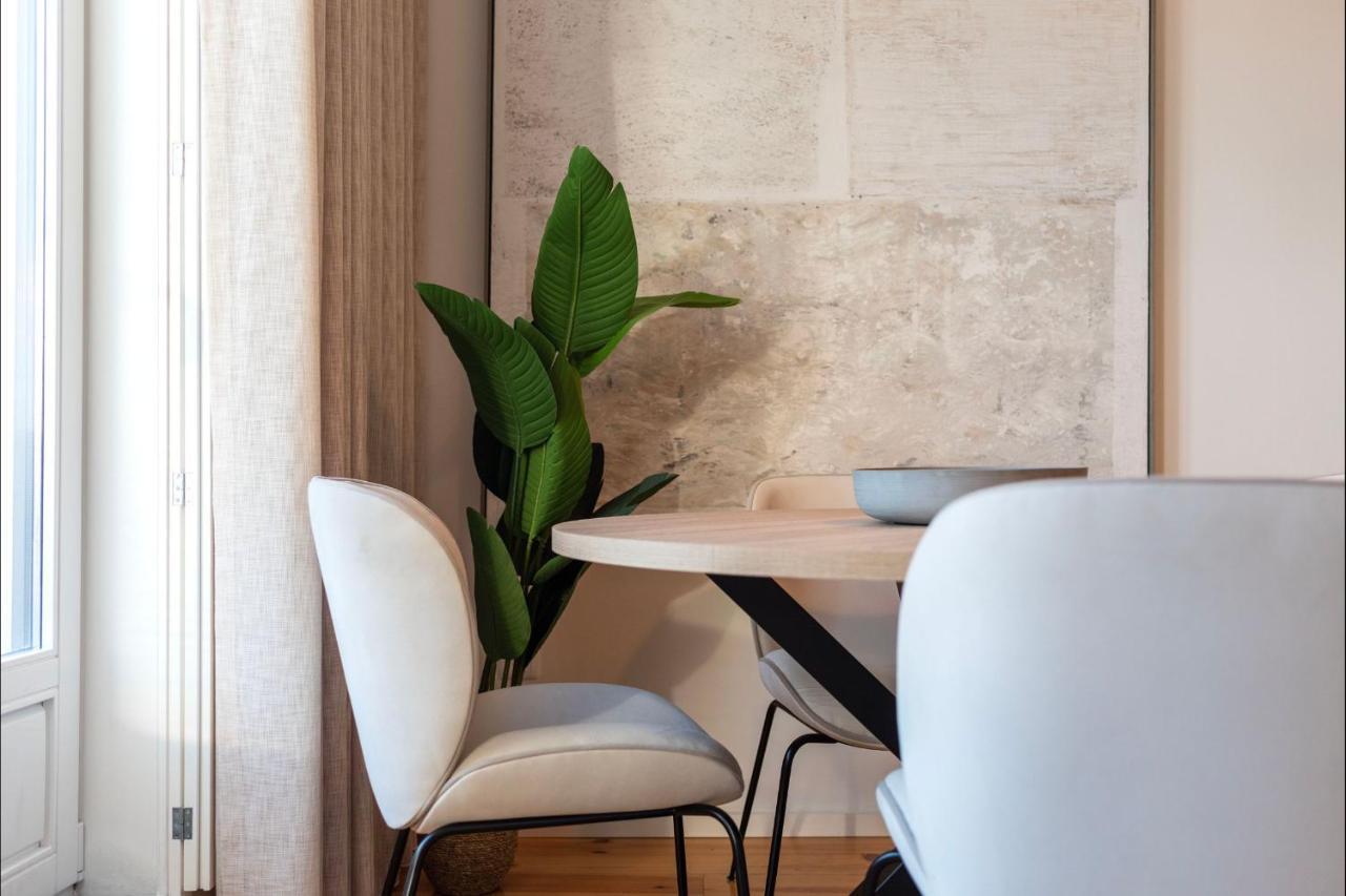 Unique T2 W/ View Of The River By Lovelystay Apartment