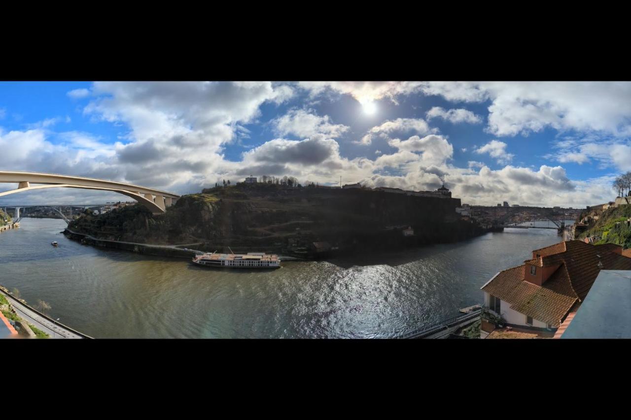 Unique T2 W/ View Of The River By Lovelystay Apartment
