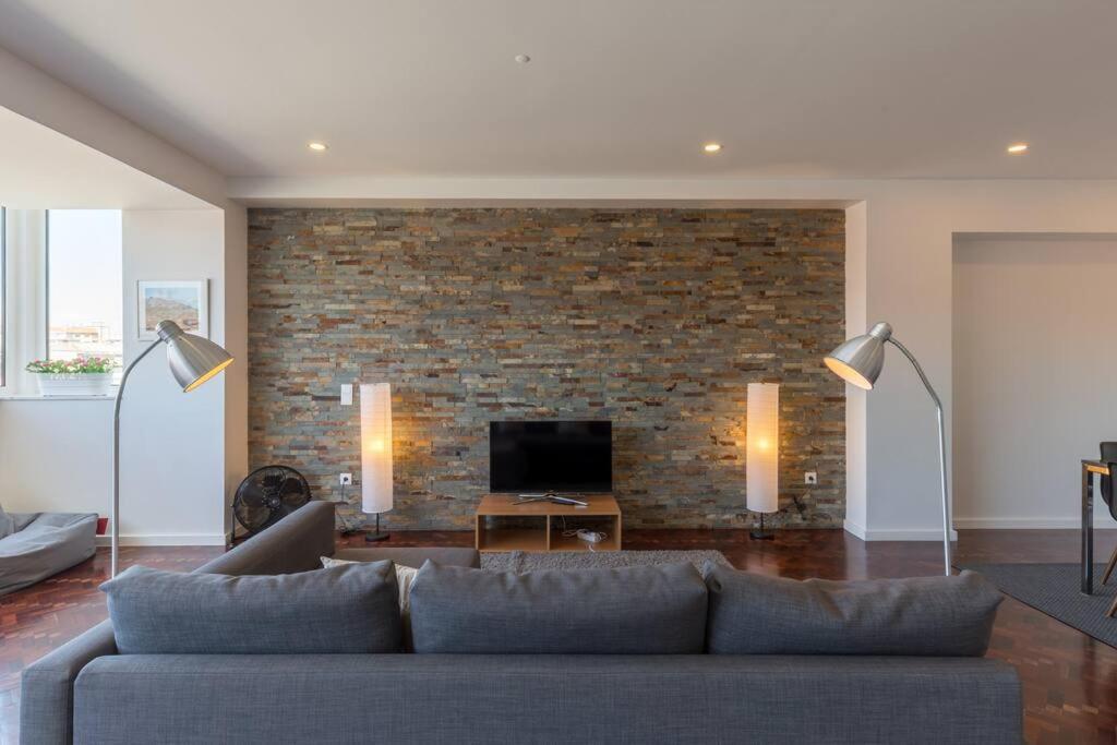 Charming House Music By Unique Hosts Apartment