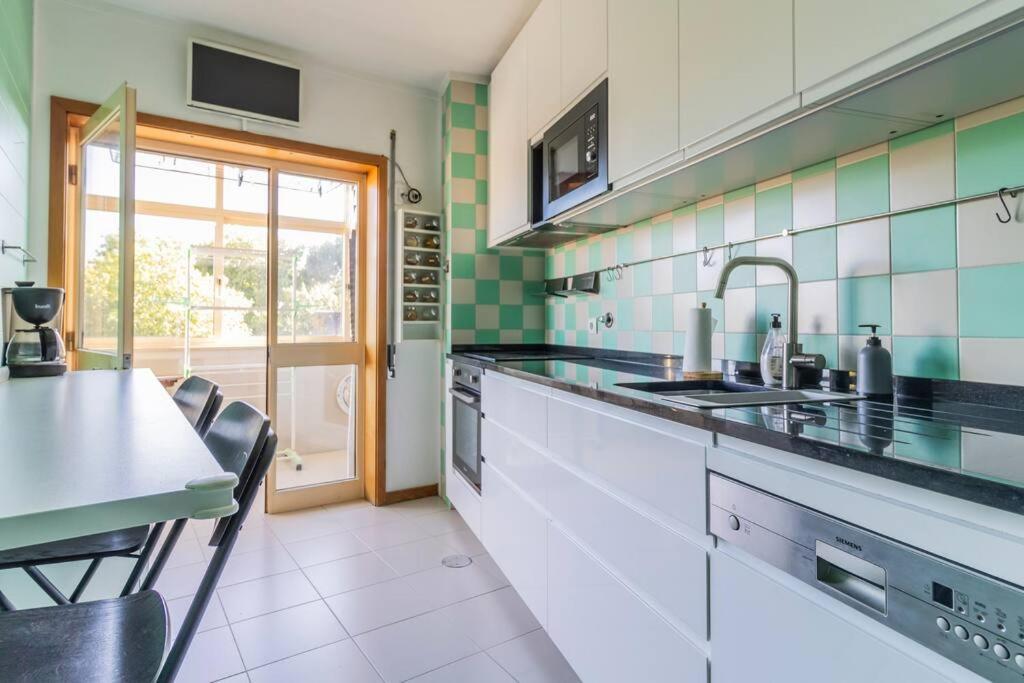 Apartment Casa Da Praca In The Center Of - Guestspa *