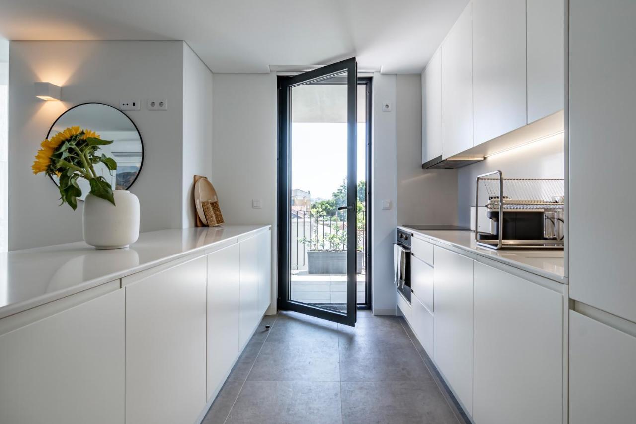 Bonfim Living - Great Location, Al Fresco Dining And Free Private Parking Apartment Porto