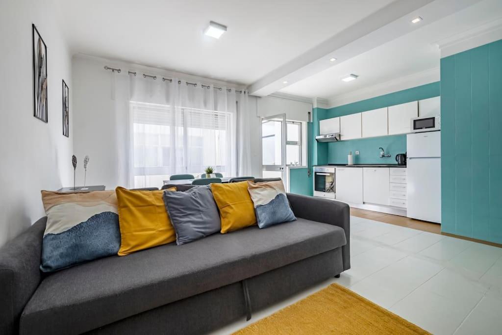 Bright Lindo Vale Apartment *