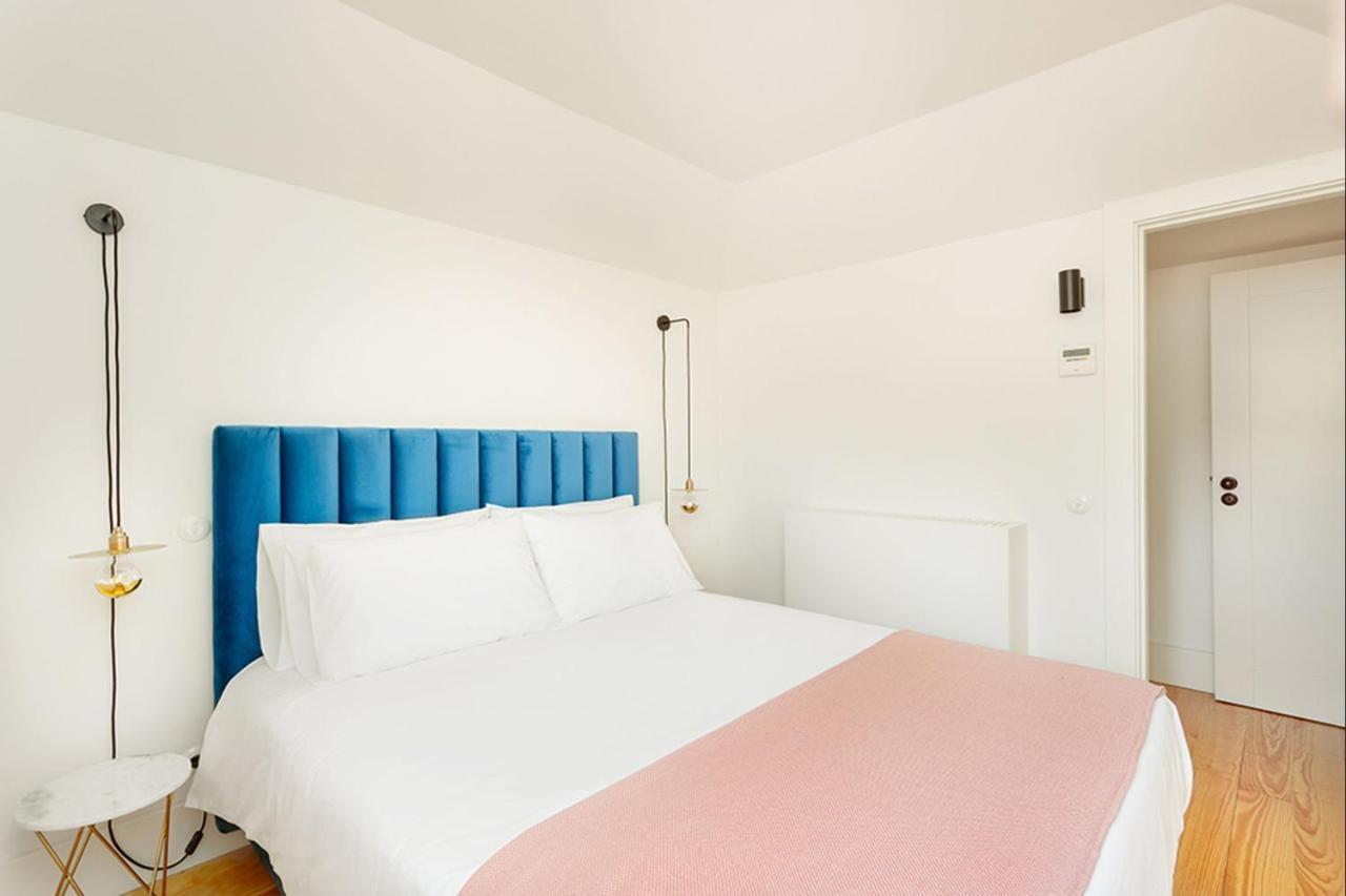 Apartment Historical Downtown Retreat Duplex By Lovelystay