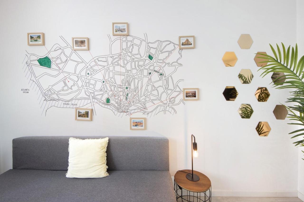 Minimalist Studio Centre * Porto