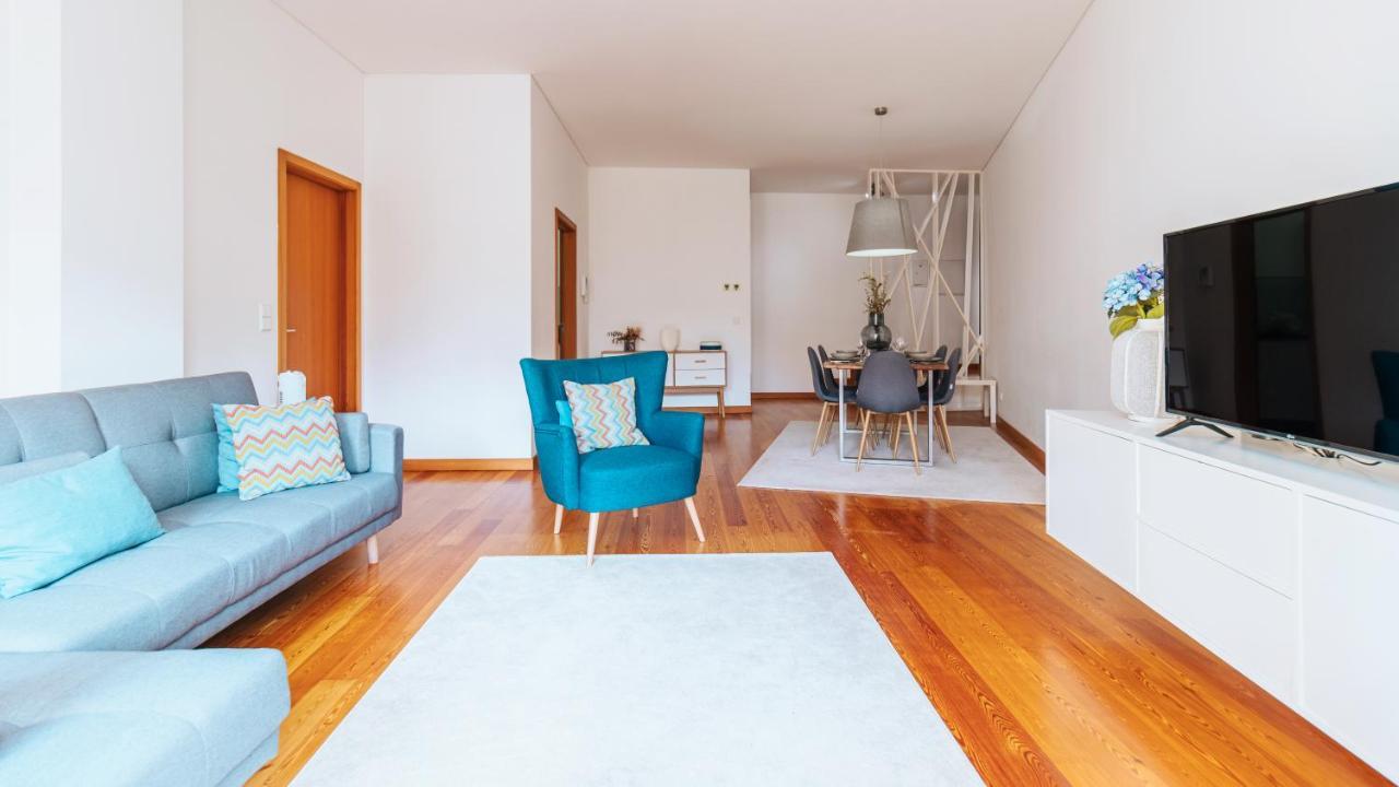 Apartment Mouzinho Downtown 2br W/ Parking By Lovelystay Porto