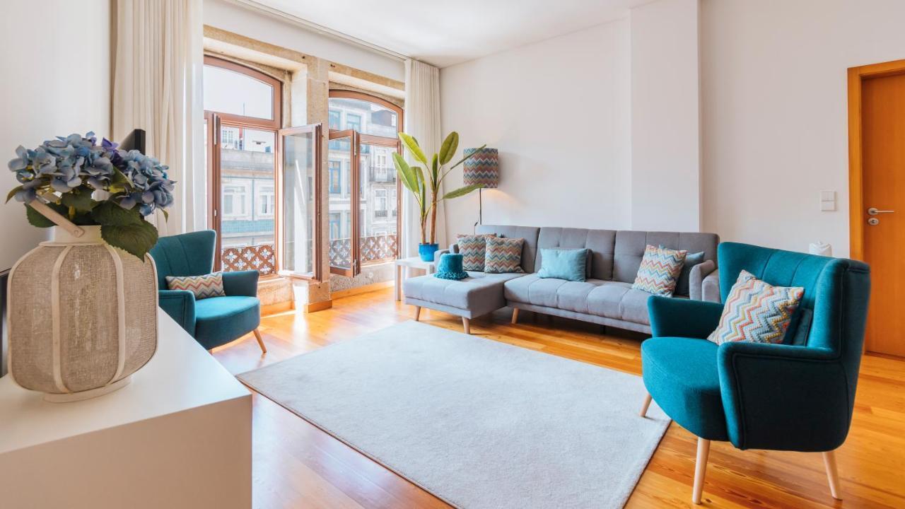Mouzinho Downtown 2br W/ Parking By Lovelystay Apartment Porto