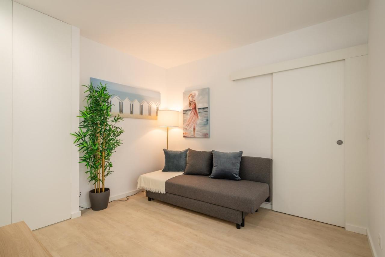 Host Wise - Peaceful Sunny Flat - Ace Location