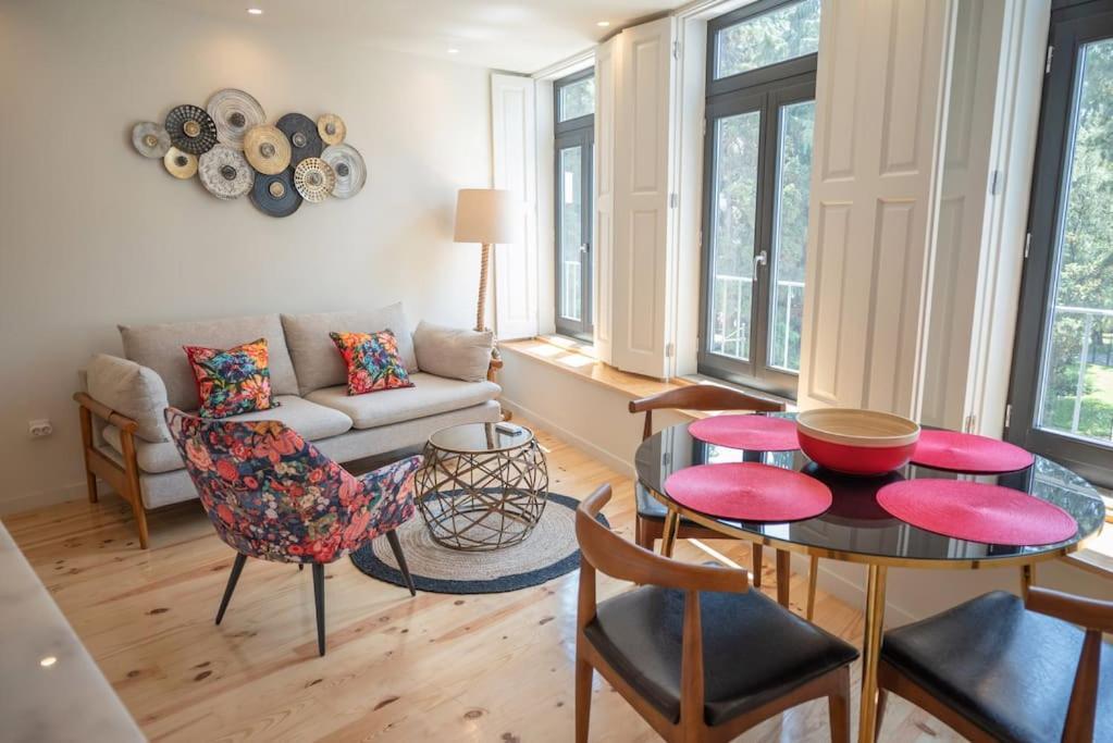 Truly Apartment Porto