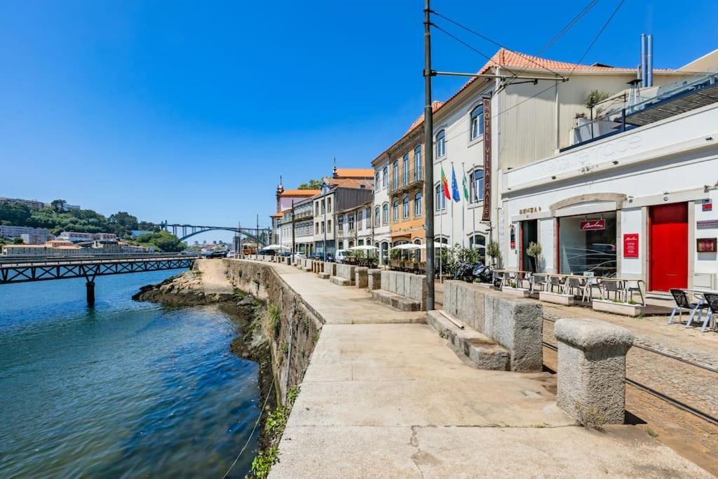 Holidays By Douro River Porto