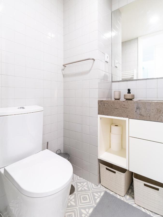 Terrace Pool By Lovelystay Apartment Porto