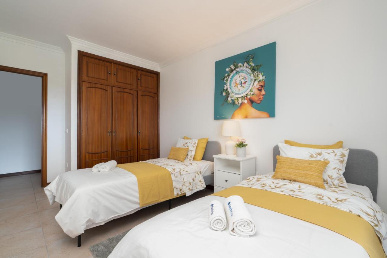 Apartment Sunny Cozy Flat W/ Terrace - Sao Joao