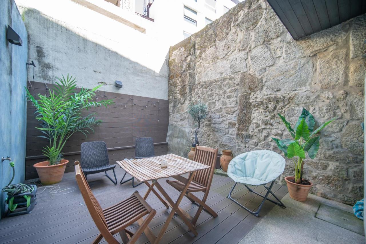 Joivy Modern Flat With Patio In Central