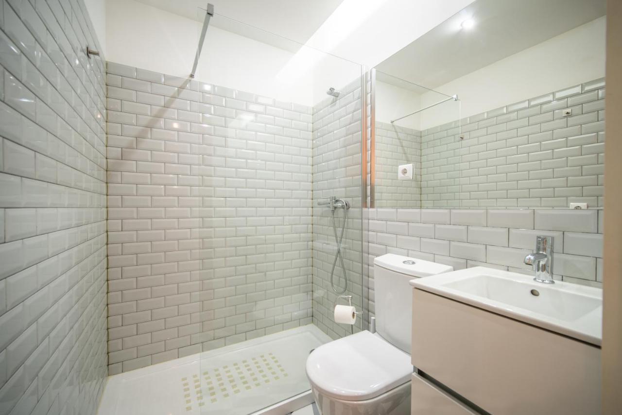 Joivy Modern Flat With Patio In Central