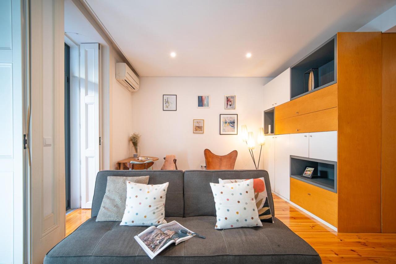 Joivy Modern Flat With Patio In Central Apartment Porto