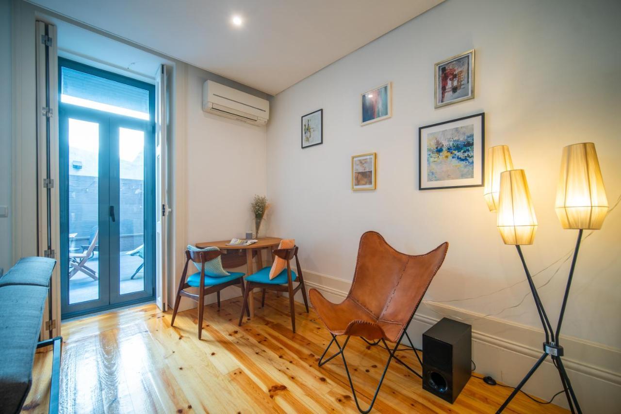 Joivy Modern Flat With Patio In Central Apartment Porto