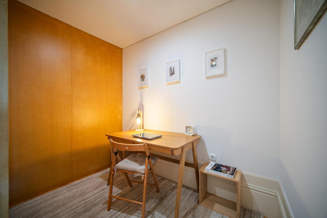 Joivy Modern Flat With Patio In Central *