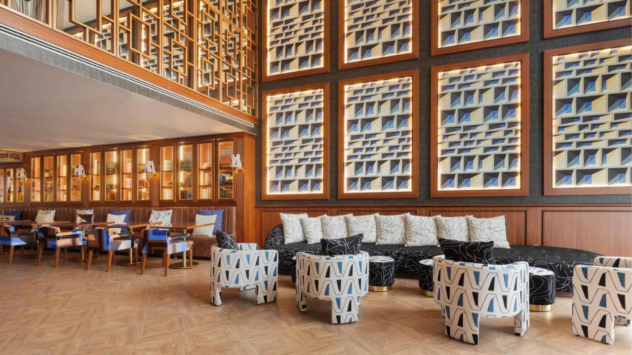 Hotel Wine & Books 5*