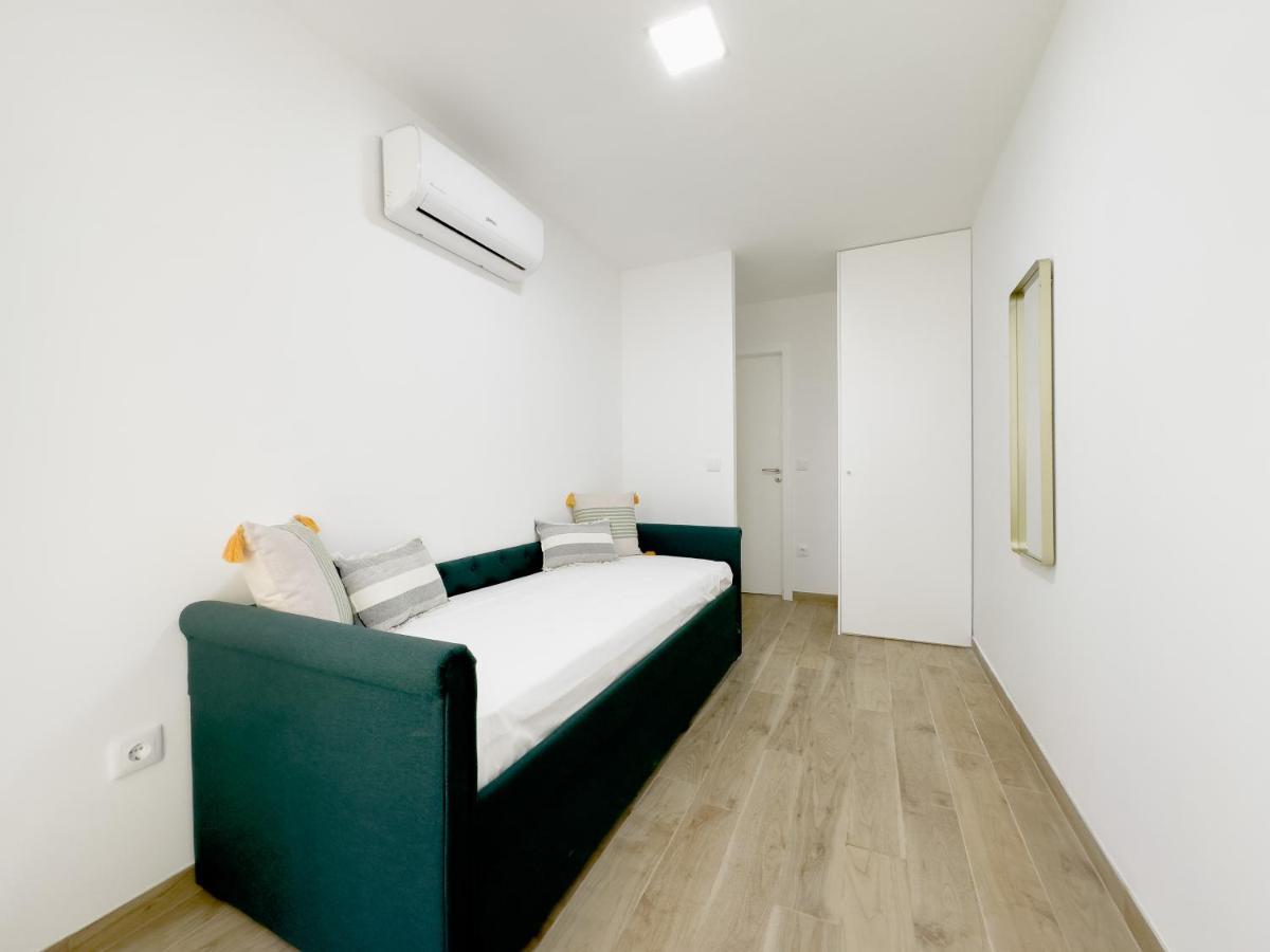 Vibrant Apartments-campo 24 Agosto * Porto