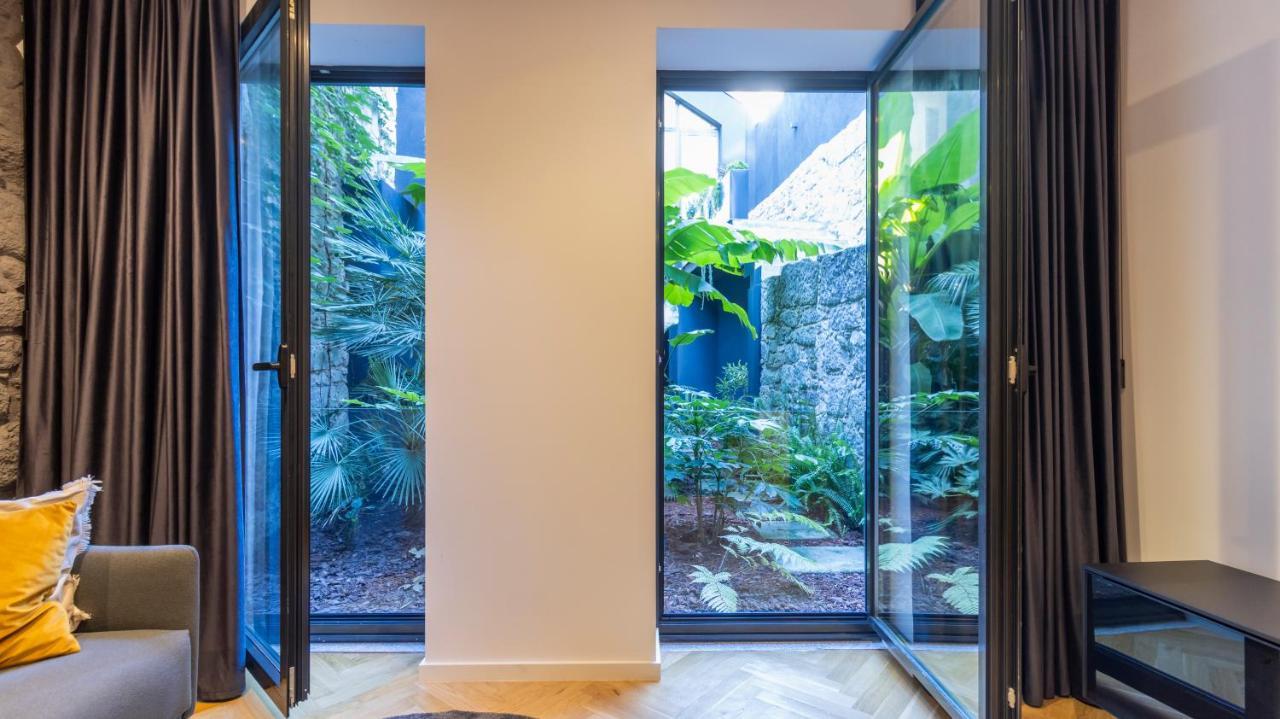 Apartment Luxury Oasis In Bonfim By Lovelystay