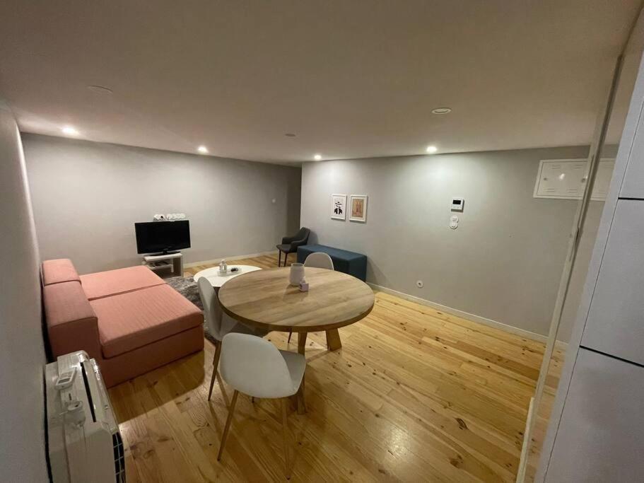 Torrinha's Backyard Apartment Porto