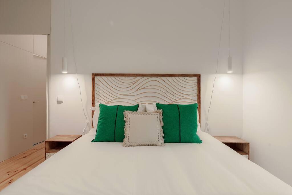 Cristelo 1 Bed Next To River