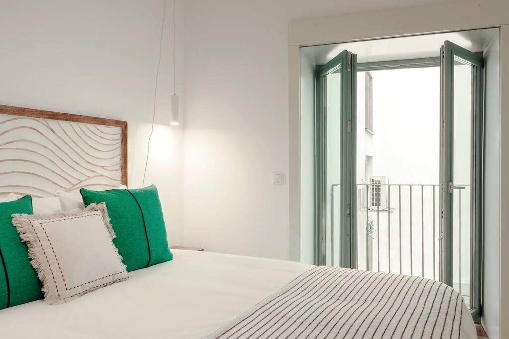 Apartment Cristelo 1 Bed Next To River