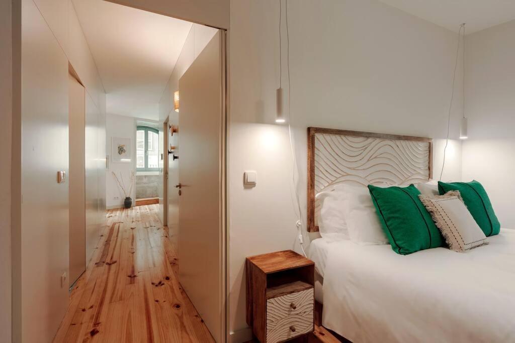 Cristelo 1 Bed Next To River Apartment