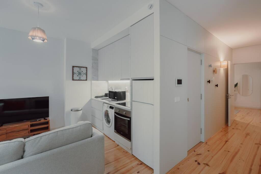 Apartment Cristelo 1 Bed Next To River