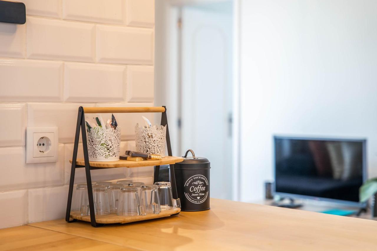 Catarina's Little Corner By Lovelystay *