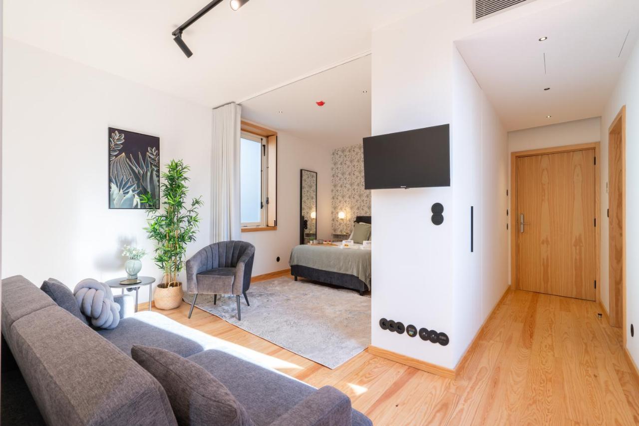 Luxurious Bright Flats - Ace Location Porto