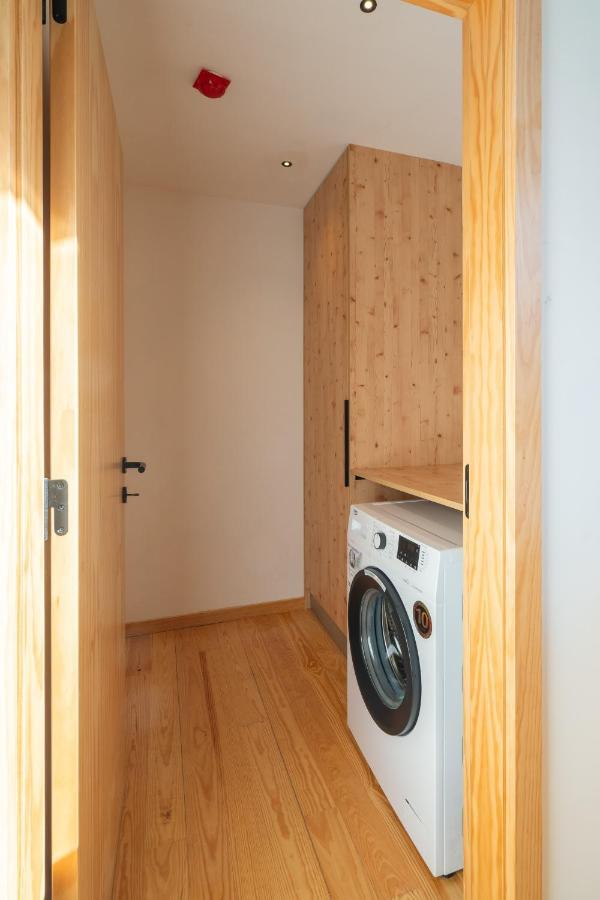 Luxurious Bright Flats - Ace Location * Porto