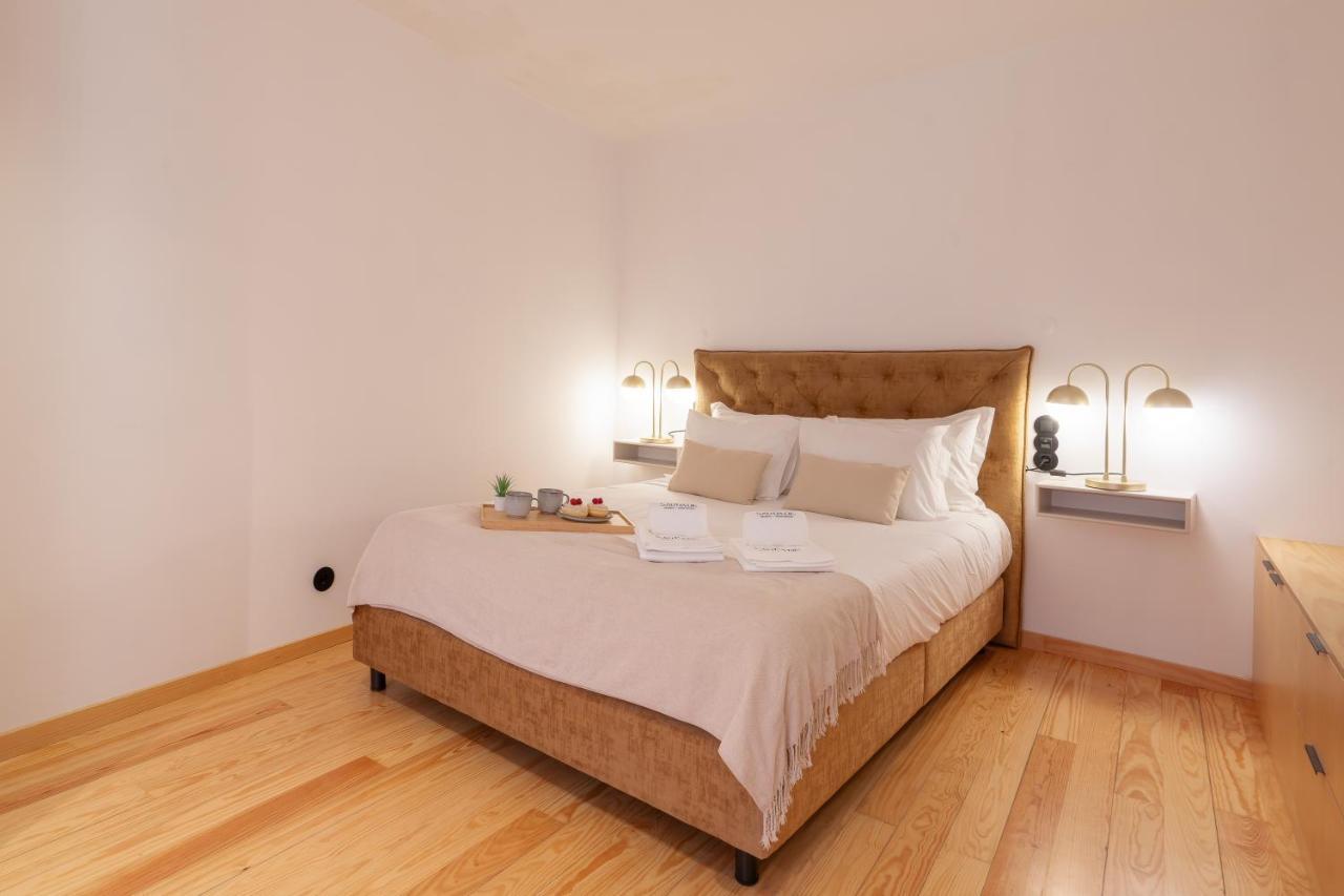 Appartement Luxurious Bright Flats - Ace Location Porto