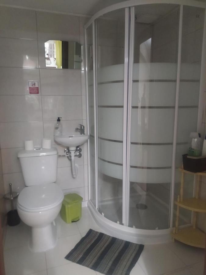Quarto 2 Com Banheiro Privado Accommodatie bij particulieren Porto