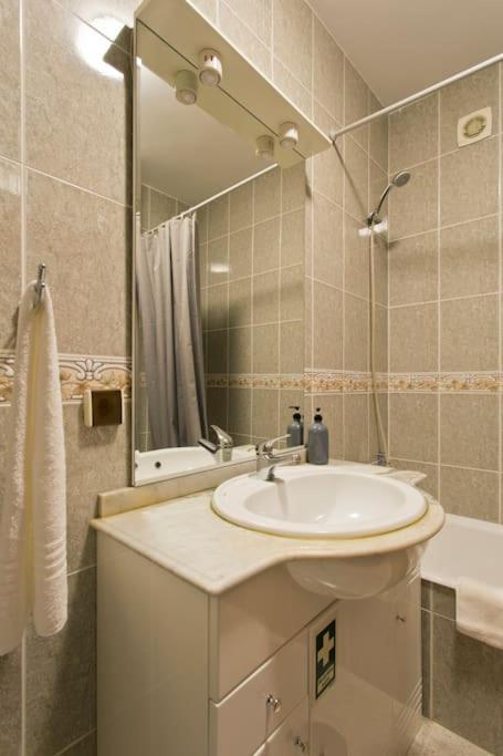 Apartment Lazaro 2 Bedroom Porto