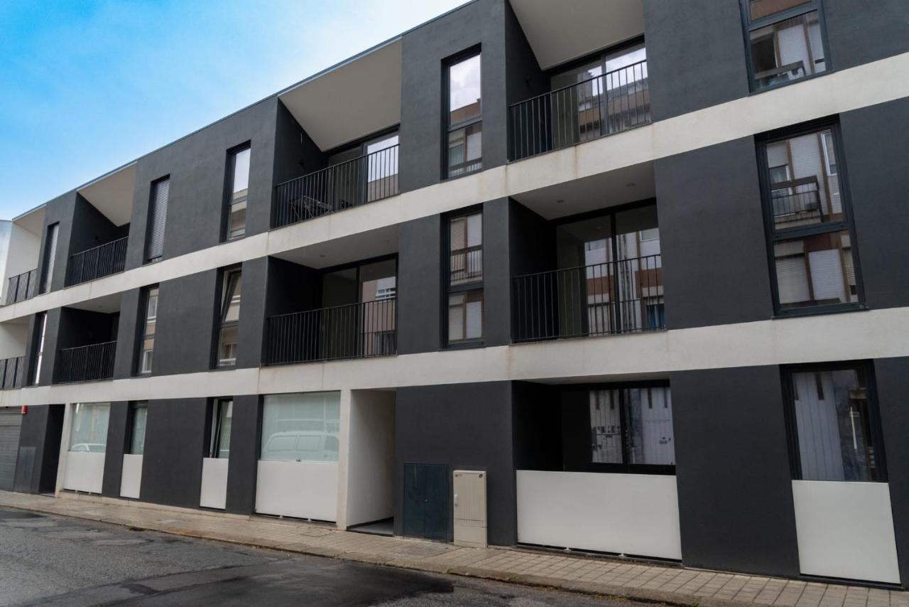Modern With Balcony And Free Parking * Porto