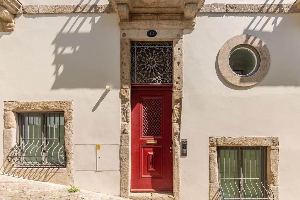Boutique Rentals- Lovporto Ribeira Historic Center Apartment
