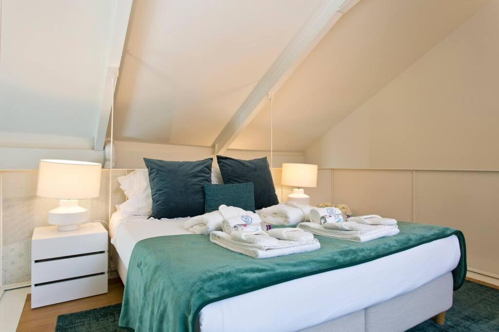 Boutique Rentals- Lovporto Ribeira Historic Center *