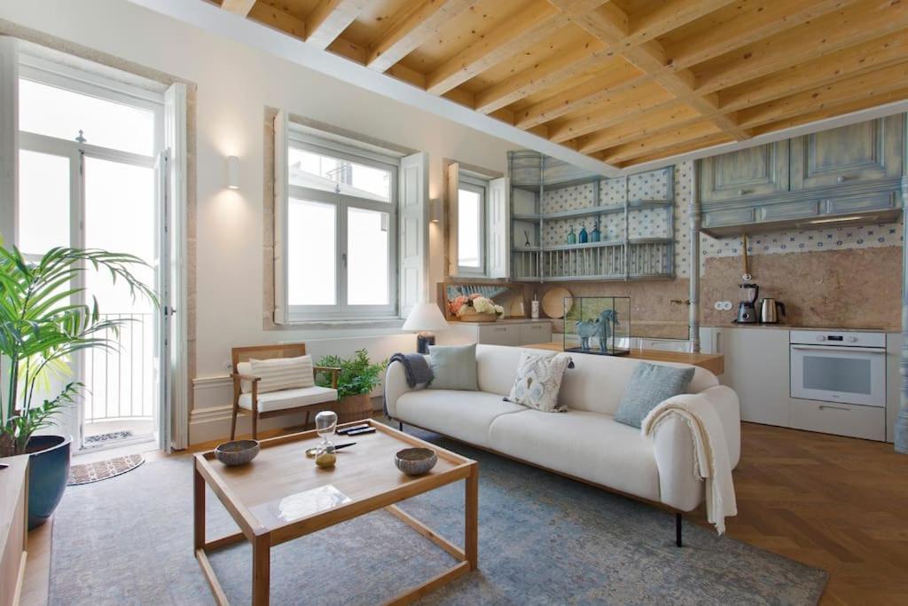 Boutique Rentals- Lovporto Ribeira Historic Center *