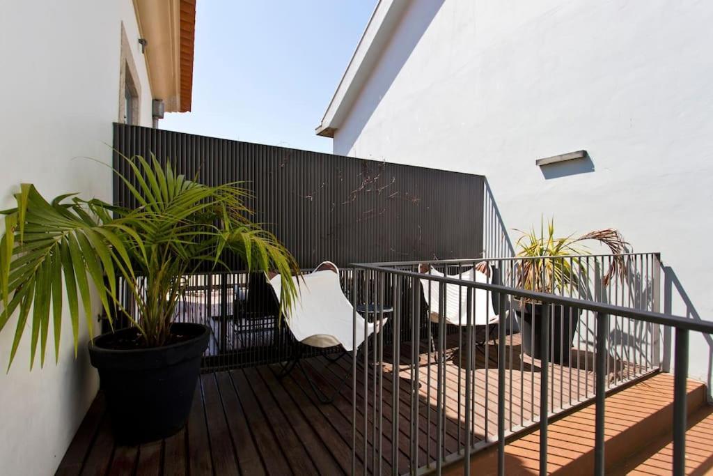 Boutique Rentals- Lovporto Ribeira Historic Center Apartment Porto