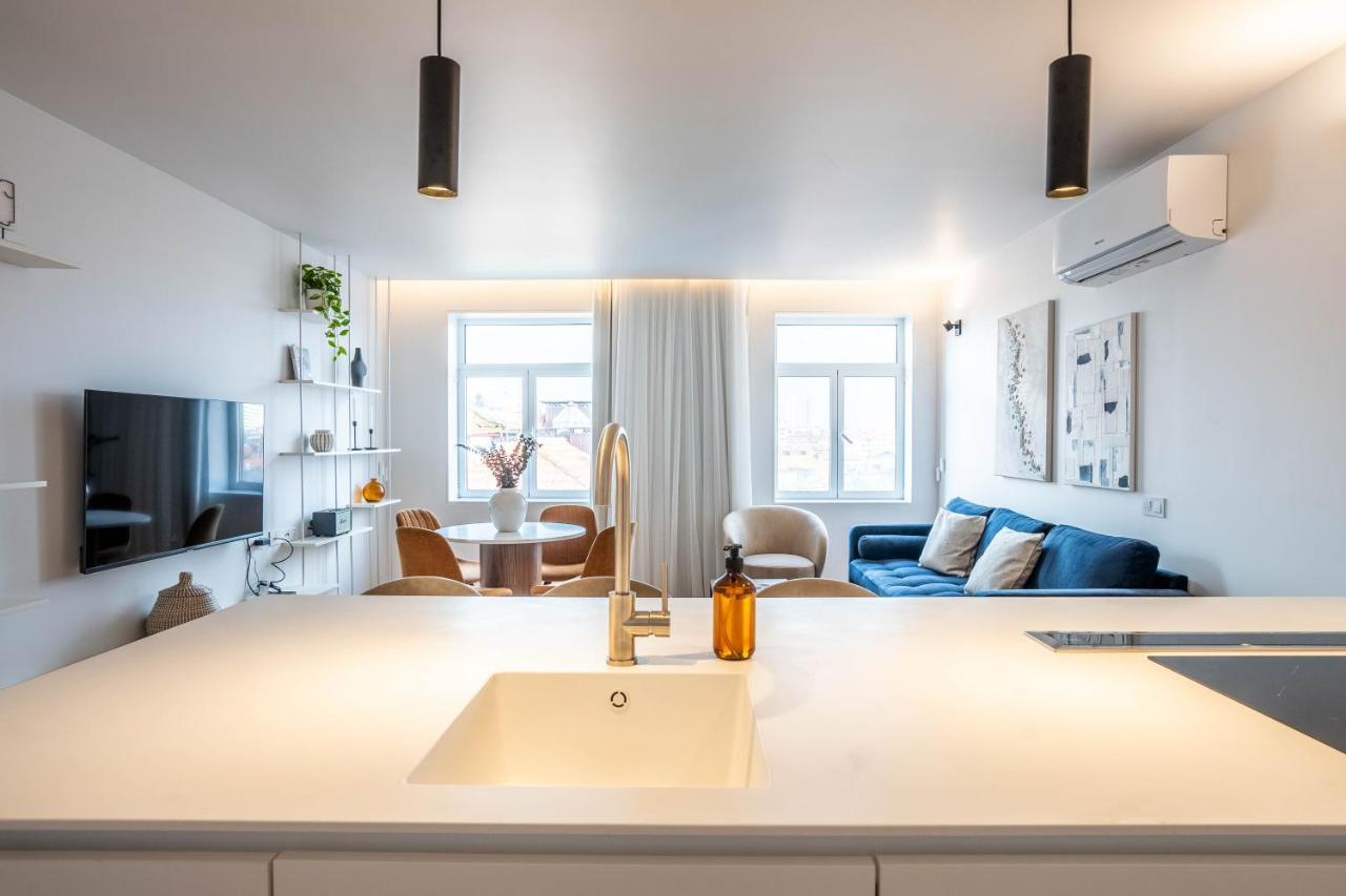 Almada 551 - 4 1 Penthouse View By Lovelystay * Porto