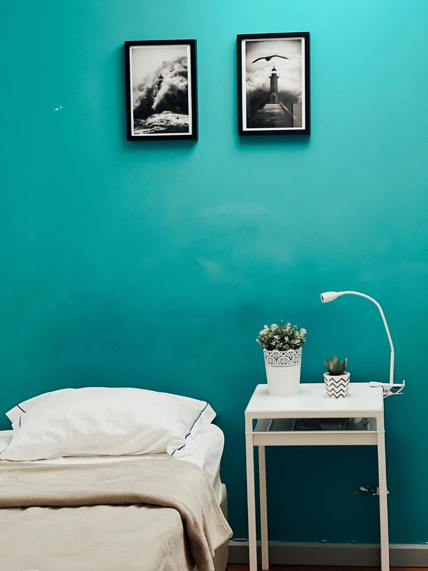 By Doors Hostel Porto