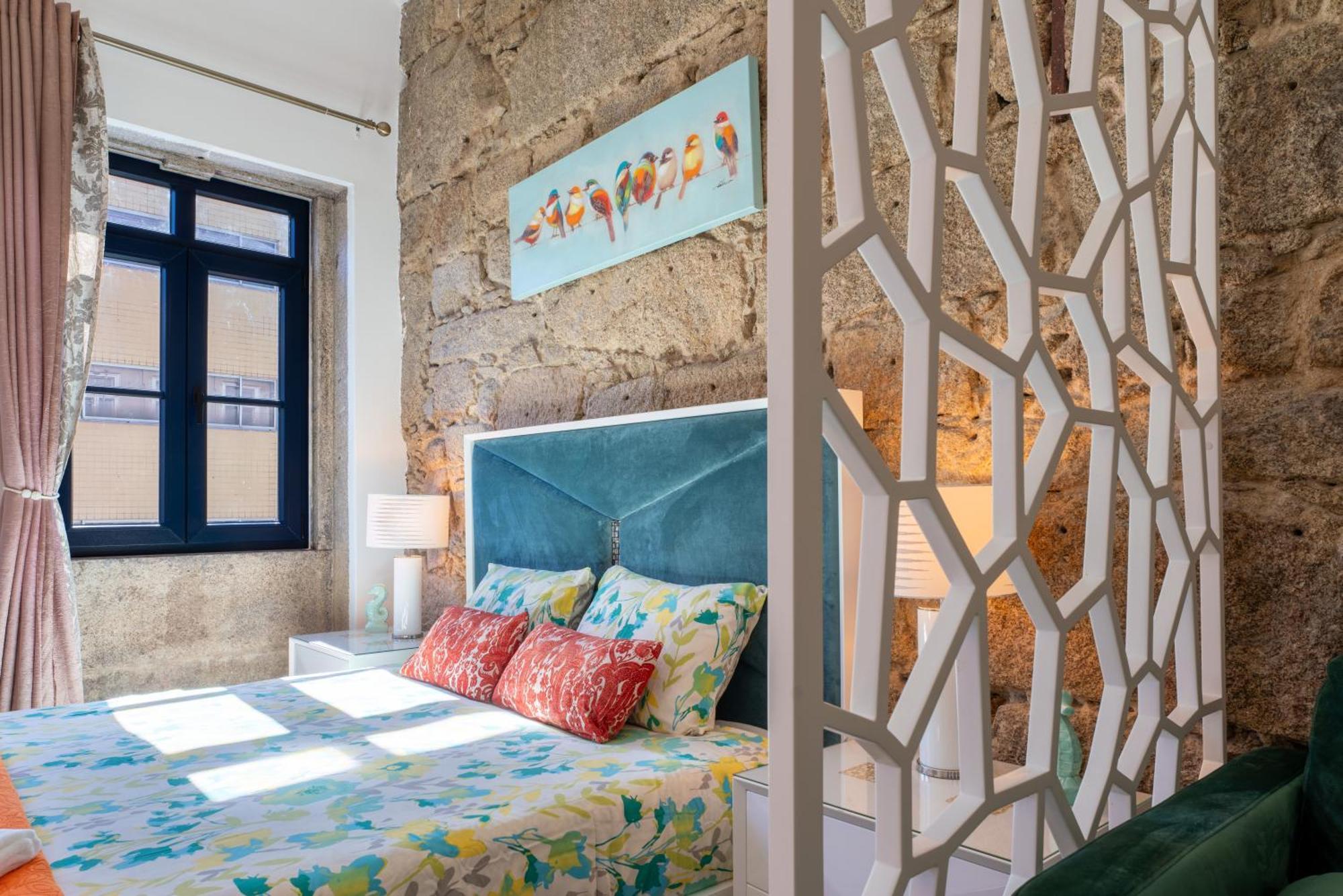 Cozy 2 Ac Near Metro Porto