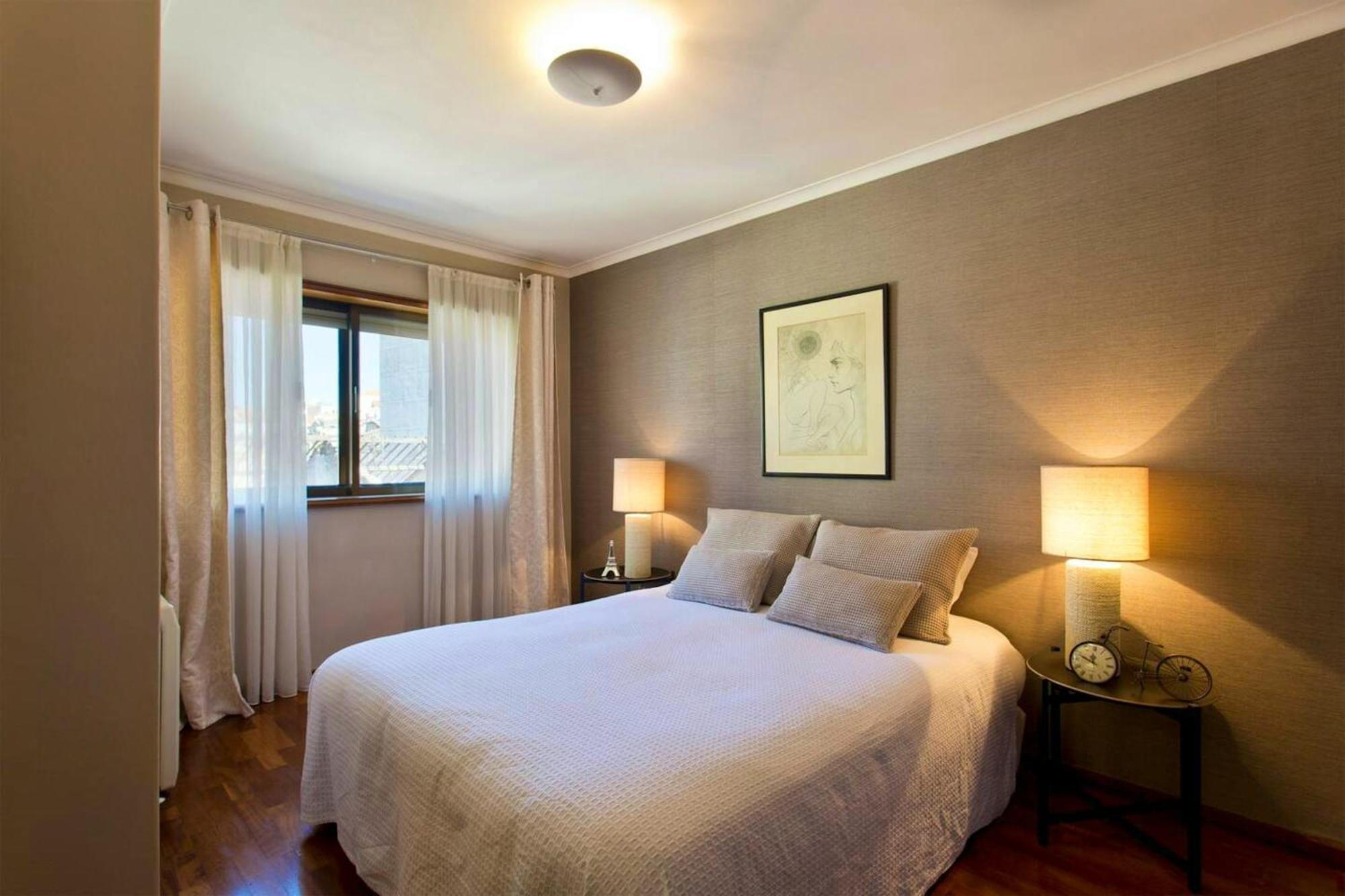 Apartment Spacious In With Terrace