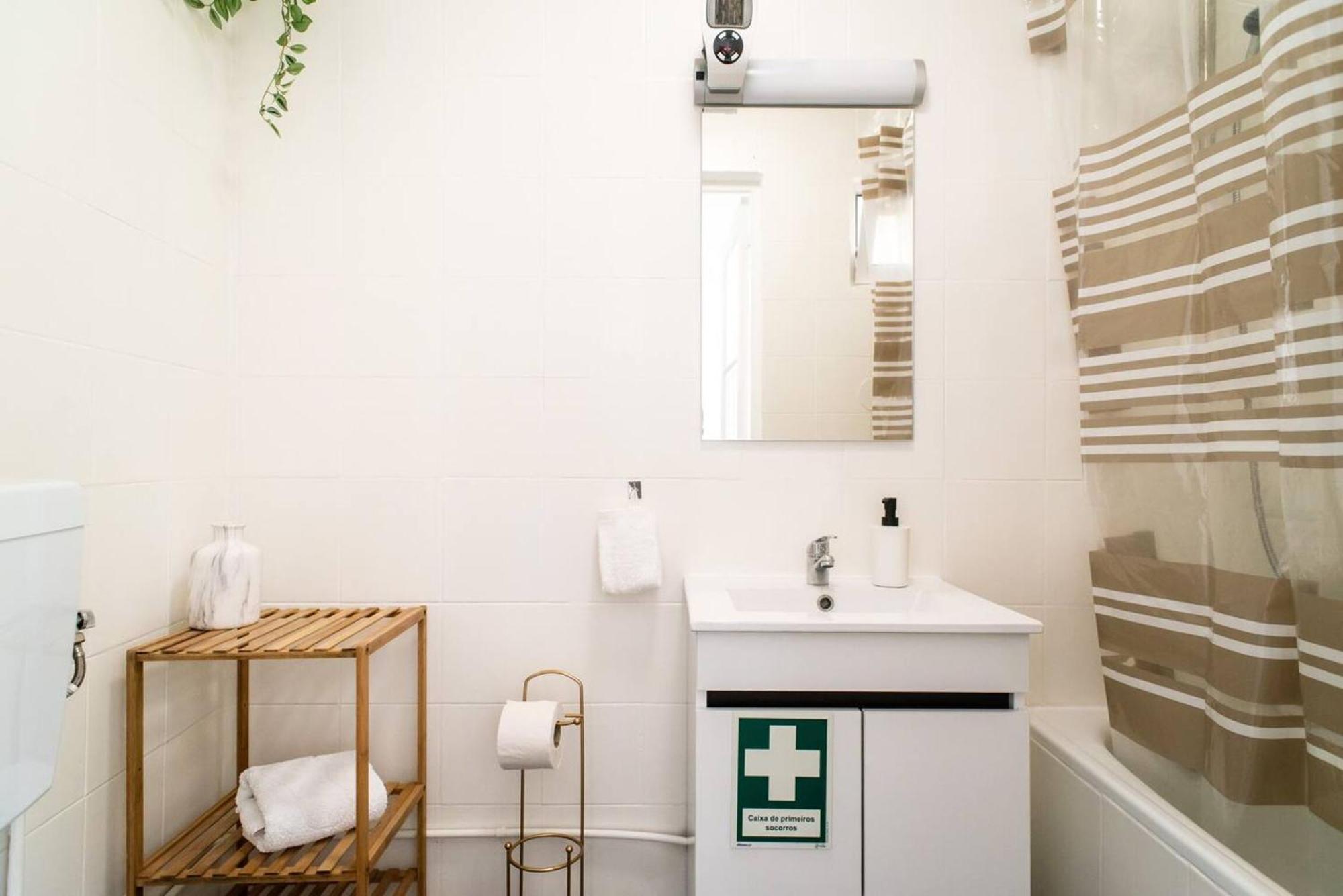 Cosy In The Heart Of 40 Sqm Modern Amenities * Porto
