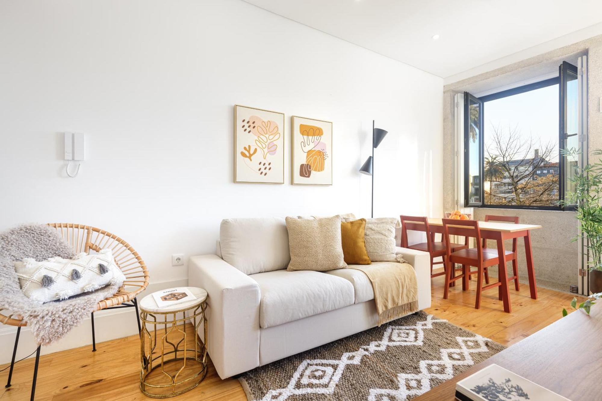 Republica Garden View Apartment