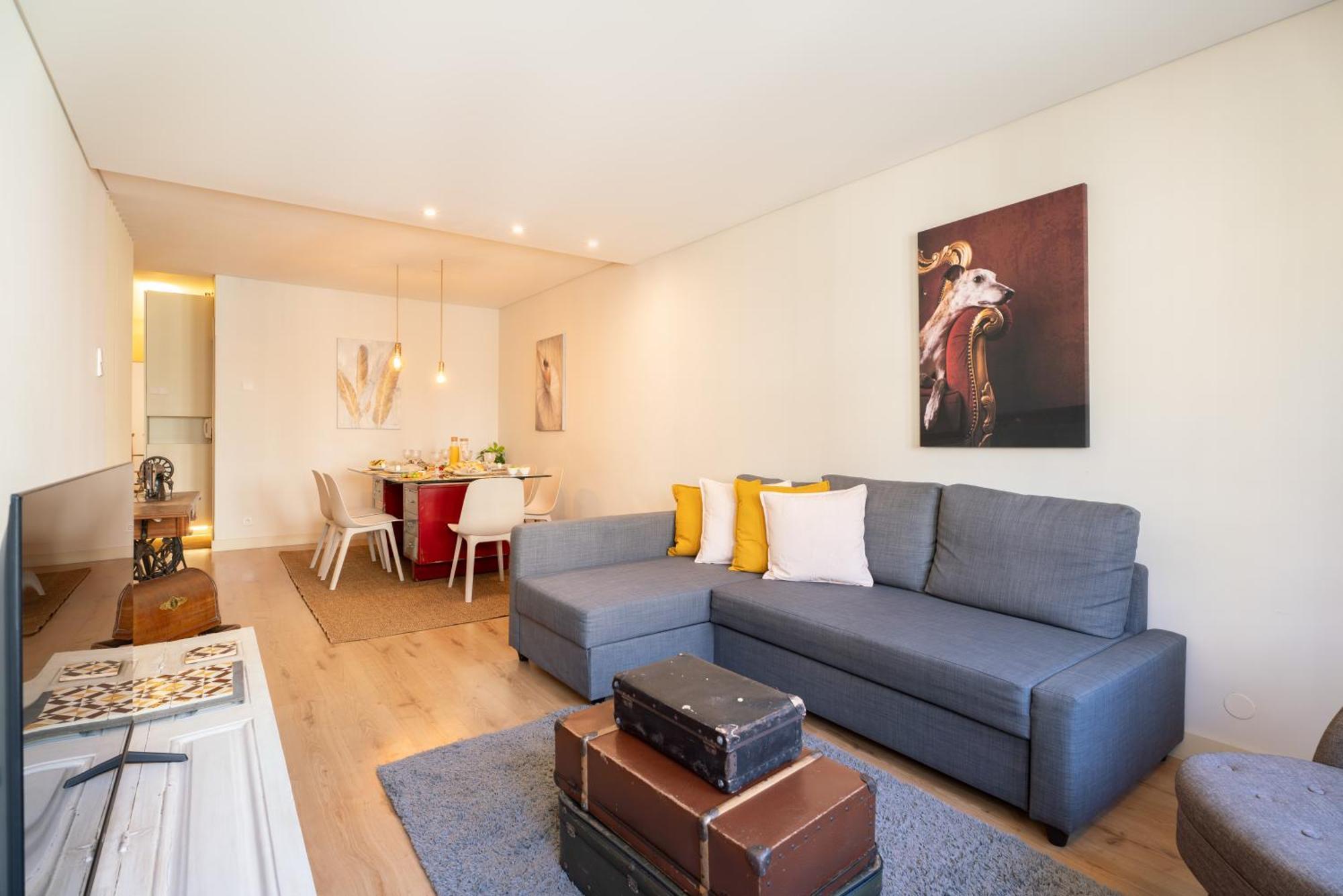Host Wise - Colorful Bright Flat With Balcony Porto